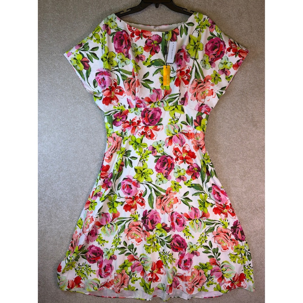 Alexia Admor Fit and Flare Dress Women 14 White Pink Floral Cap Sleeve D4009 NEW